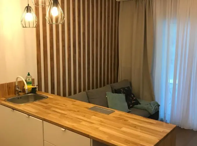 アパート Yellow Stone