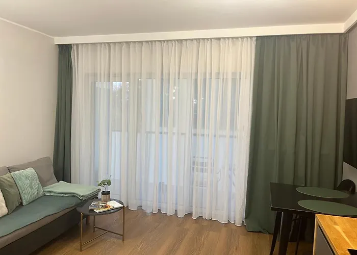 アパート Yellow Stone